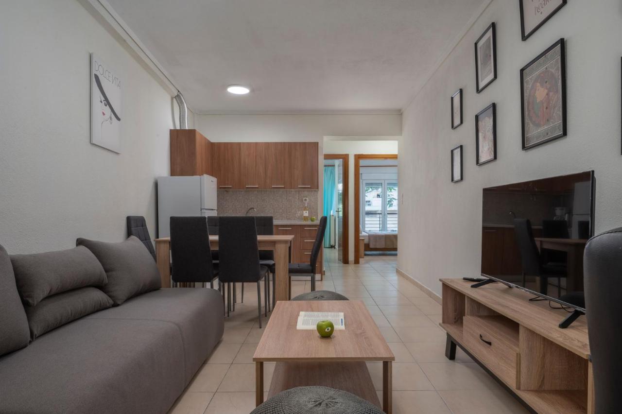 Kosmos Sevice Apartment Family City Center 4A เทสซาโลนิกิ ภายนอก รูปภาพ